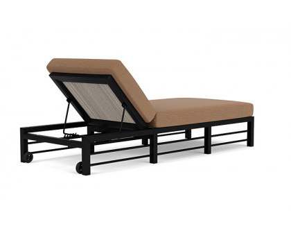 Lloyd Flanders™ Southport Chaise  - Linen, Canvas Natural