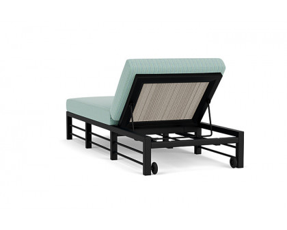 Lloyd Flanders™ Southport Chaise  - Linen, Unearth Dew