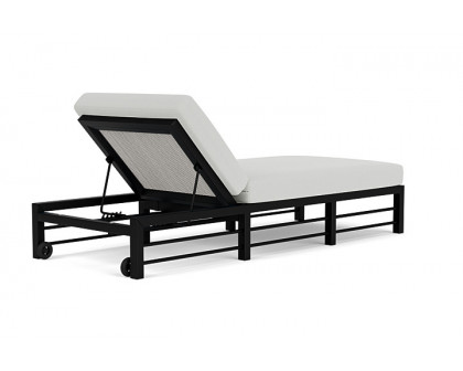 Lloyd Flanders™ Southport Chaise  - Matte White, Loveboat Mint