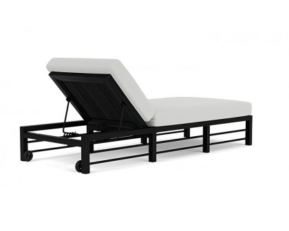 Lloyd Flanders™ Southport Chaise  - Ebony, Loveboat Mint