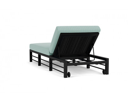 Lloyd Flanders™ Southport Chaise  - Ebony, Unearth Dew