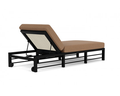 Lloyd Flanders™ Southport Chaise  - Ivory, Canvas Natural