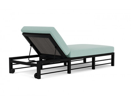 Lloyd Flanders™ Southport Chaise  - Pewter, Unearth Dew