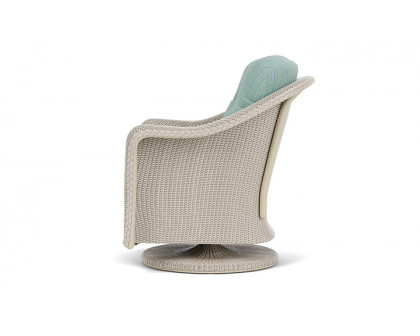 Lloyd Flanders™ Reflections Swivel Rocker Lounge Chair - Linen