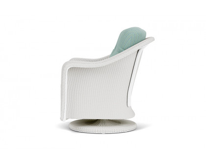 Lloyd Flanders™ Reflections Swivel Rocker Lounge Chair - Matte White