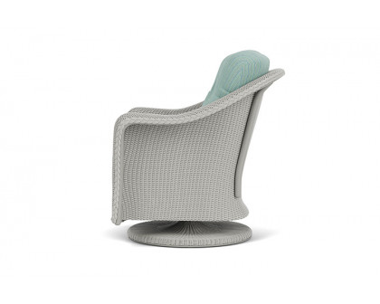 Lloyd Flanders™ Reflections Swivel Rocker Lounge Chair - Platinum