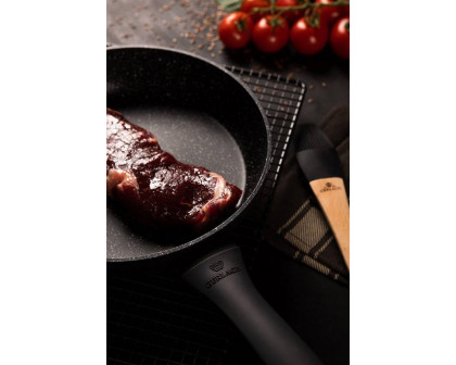 Maxima™ Granitex Frying Pan with Lid 11" - Black