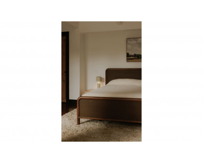 Moe's Rye Modern Bed - Warm Brown