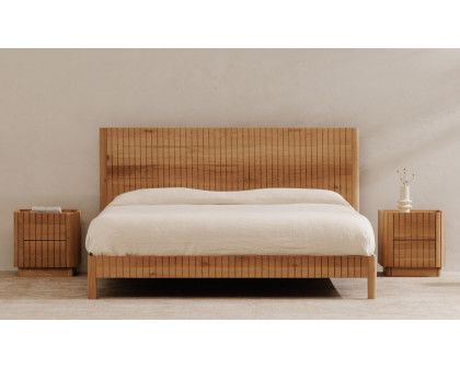 Moe's Povera Contemporary Queen Size Bed - Oak