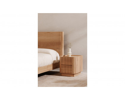 Moe's Povera Contemporary Queen Size Bed - Oak