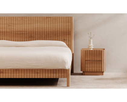 Moe's Povera Contemporary King Size Bed - Oak