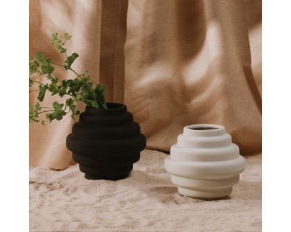 Moe's Mish Vase - Black