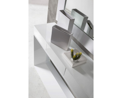 Nacher - Hole Console in White, MDF