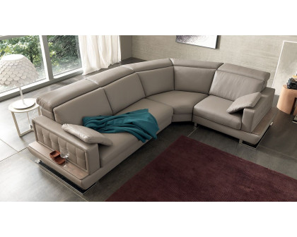 Newtrend - Pegaso Sectional