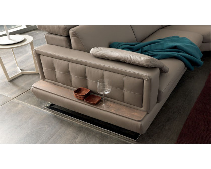 Newtrend - Pegaso Sectional