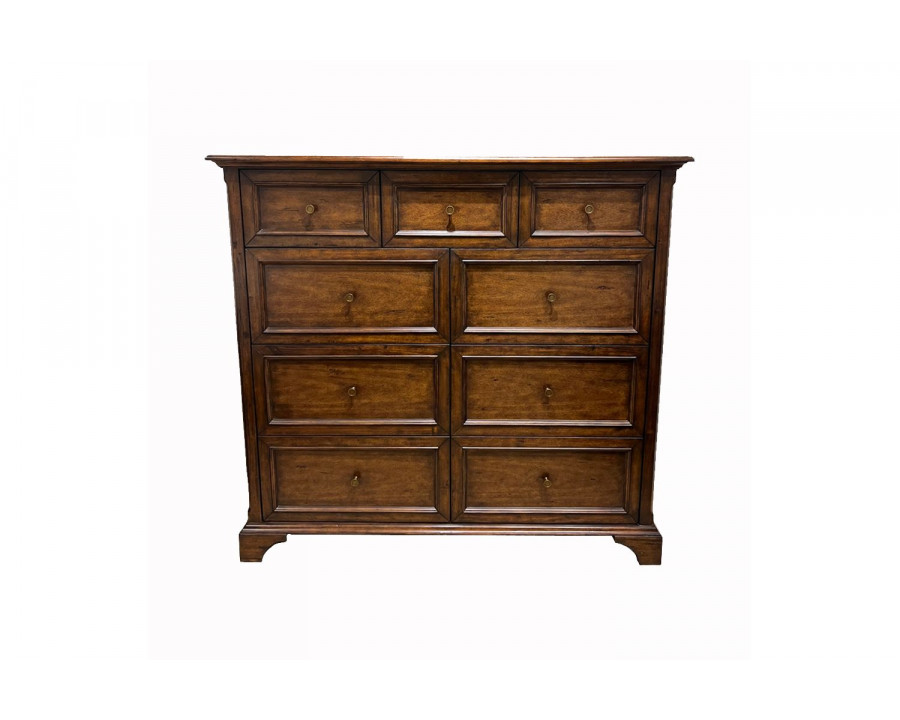 Oliver Lakewood Chest - Country