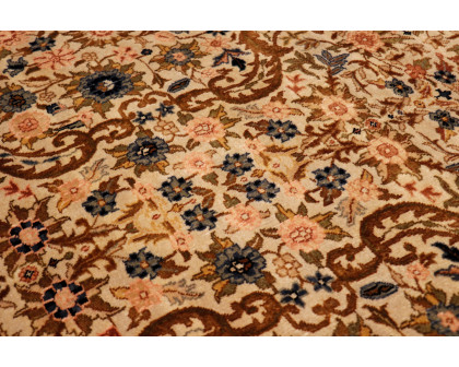 Pasargad Lavar Collection Hand-Knotted Lamb's Wool Area Rug 165'' x 184'' (026288)