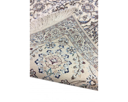 Pasargad - Nain Collection Hand-Knotted Silk and Wool Area Rug 104'' x 145'' (029668)