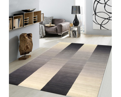 Pasargad Rodeo Collection Hand-Tufted Bamboo Silk/Wool Area Rug - Silver/Ivory, 60" x 96" (pcc-01 5x8)