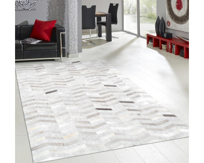 Pasargad - Galaxy Collection Cowhide Cowhide/Sari Silk Area Rug in Silver, 144" x 180" (ptx-3105 12x15)