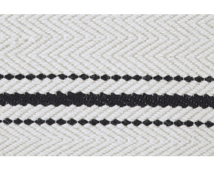 Renwil Allen 10002 Rug - Ivory/Black, 16" X 16"