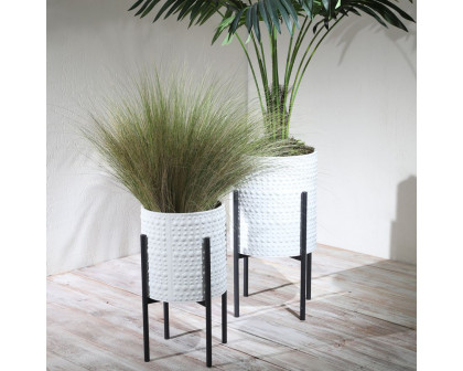 Sagebrook Dotted Planters In Metal Stand (Set Of 2) - White