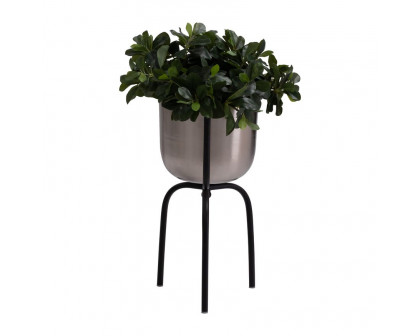 Sagebrook™ 20" Metal Planter On Tripod - Silver/Black