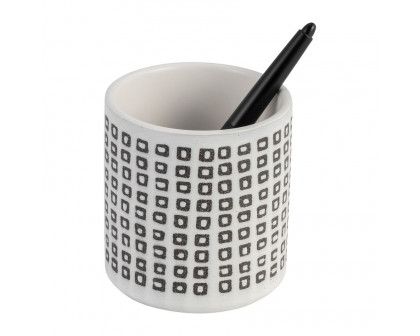 Sagebrook - 4" Ceramic Dotted Pen Holder in Black