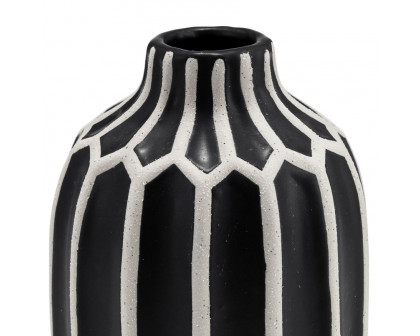 Sagebrook - 8" Ceramic Decorative Vase in Black/White