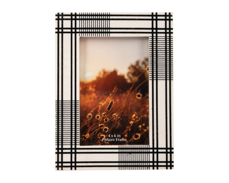 Sagebrook - 4"x6" Resin Plaid Lines Photo Frame in Black/White