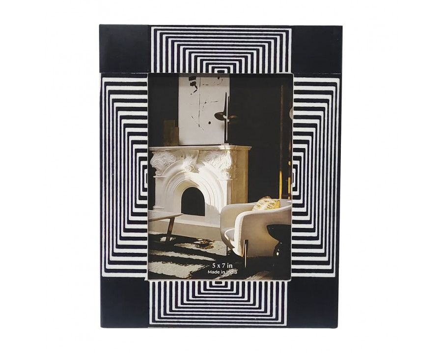 Sagebrook 5"x7" Resin Geo Lines Photo Frame - Black/White