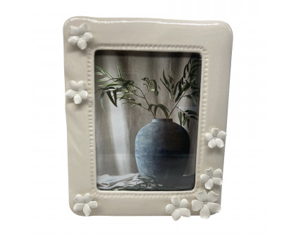 Sagebrook 4"x6" Flowers Applique Photo Frame