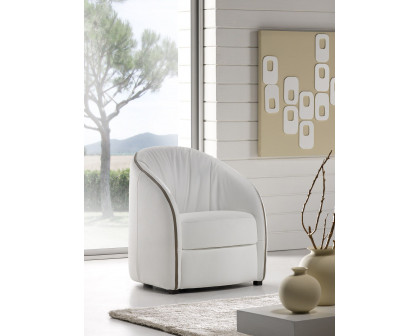 Satis - Free Armchair