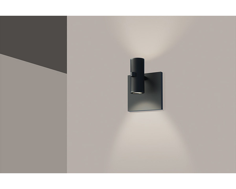 Sonneman - Suspenders Standard Single Sconce with Bar-Mounted Duplex Cylinders, Flood Lenses