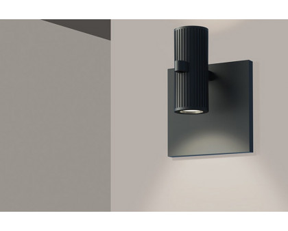 Sonneman - Suspenders Standard Single Sconce with Bar-Mounted Duplex Cylinders, Flood Lenses