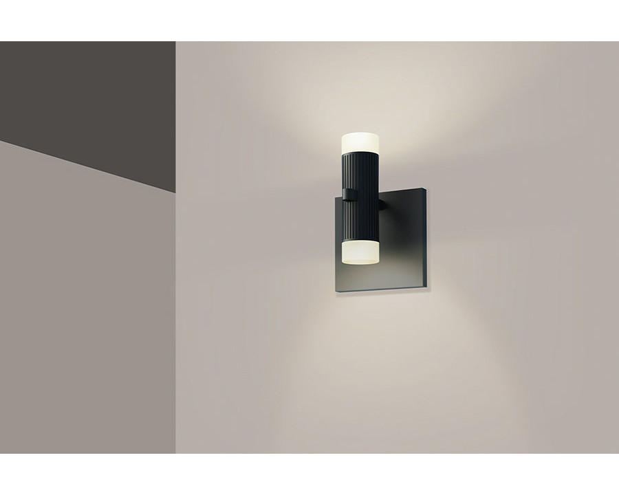 Sonneman - Suspenders Standard Single Sconce with Bar-Mounted Duplex Cylinders, Glass Drum Diffusers