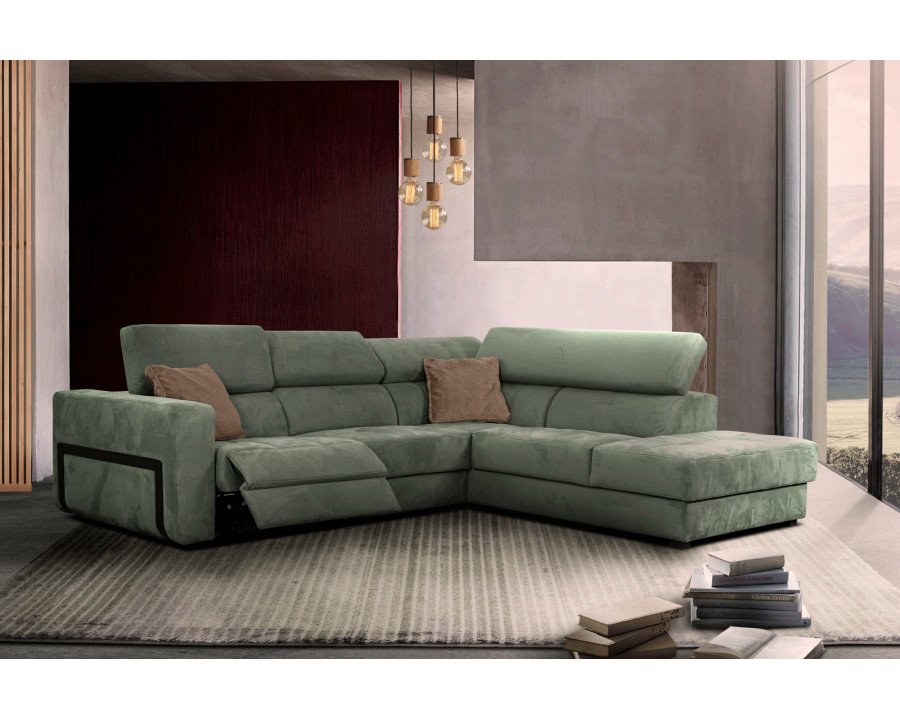 Stella - Rezzo Sectional with Recliner