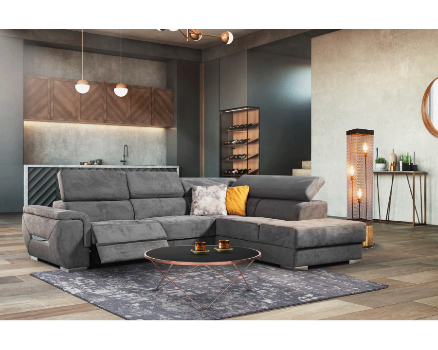 Stella - Quebec Sectional with Recliner