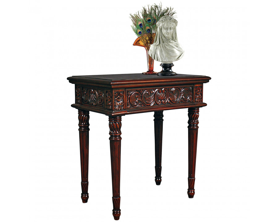 Toscano - Dartmoor Manor Side Table in Mahogany