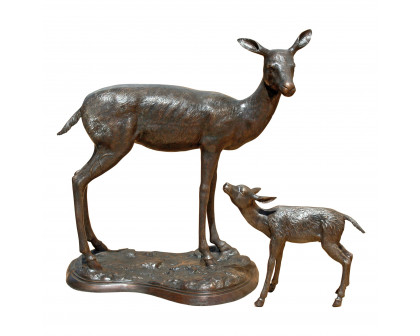 Toscano - Set of Standing Mother Doe and Baby Fawn Deer Garden Statue