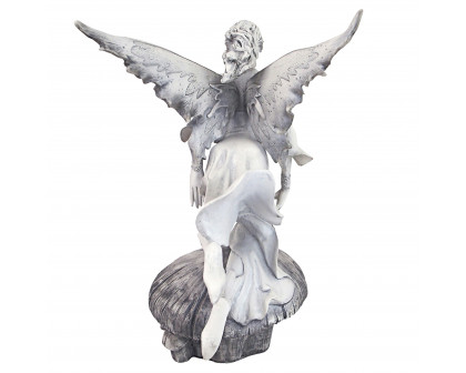 Toscano - Enchanted Flight of the Garden Fairy Statue