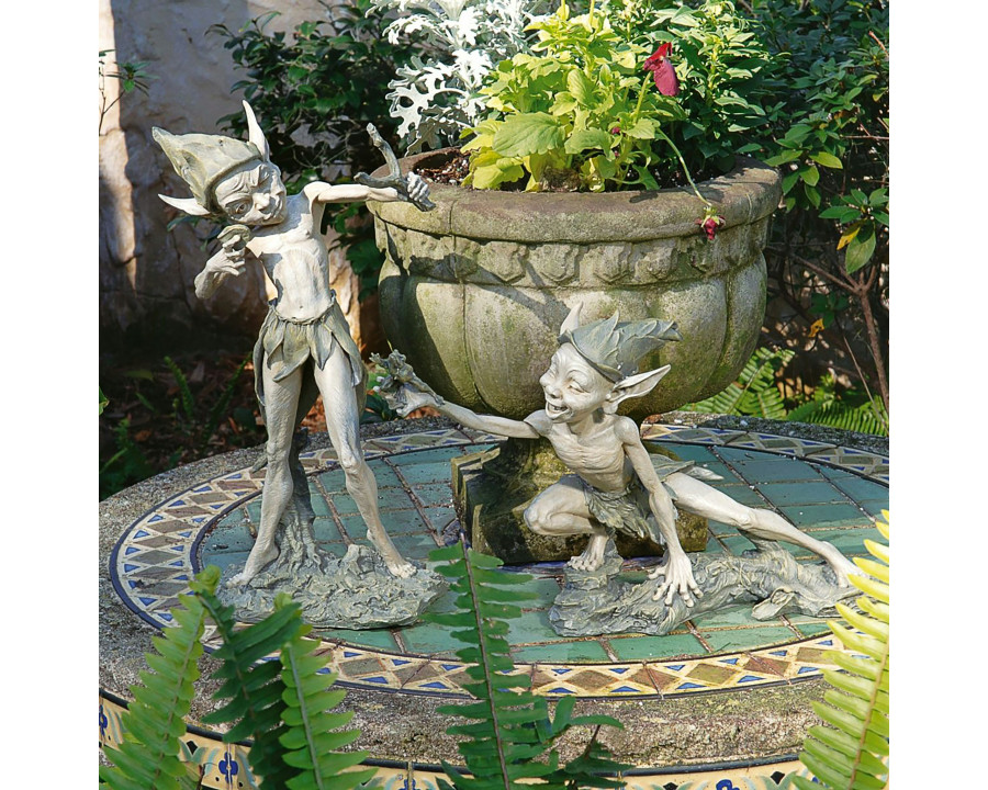 Toscano - Set of 2 Sling Stretch Pixie Garden Statues