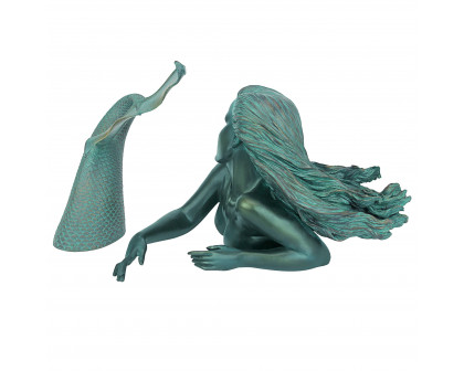 Toscano - Meara the Mermaid Sculptural Garden Swimmer