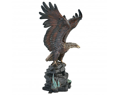 Toscano - Strength and Patriotism Bald Eagle Garden Statue