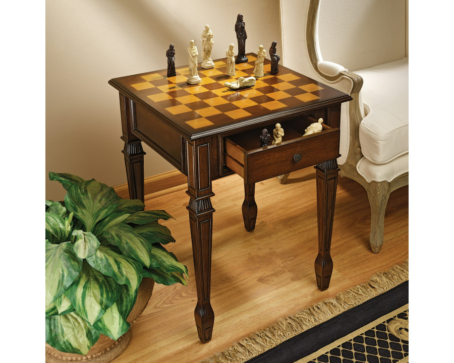 Toscano - Walpole Manor Gaming Chess Table in Walnut, Wood