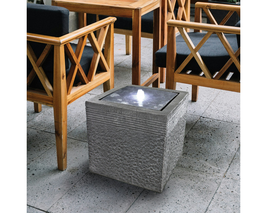 Toscano - Modern Cube Bubbling Garden Fountain