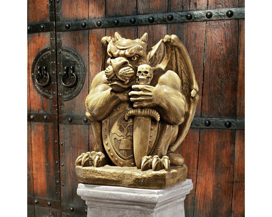 Toscano - Victor the Vicious Gargoyle Sentry Statue in Giant