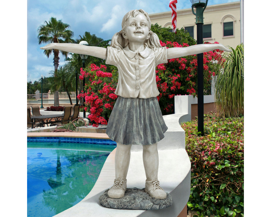 Toscano - Hope the Optimistic Gardener Child Statue