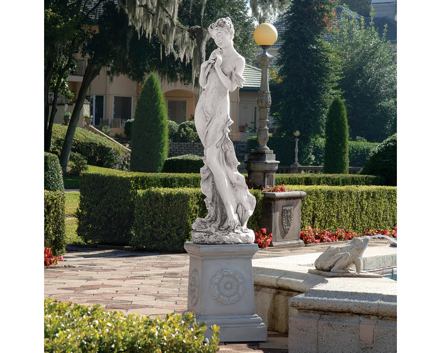 Toscano - ThaliaMuse of the Garden Grande-Scale Statue