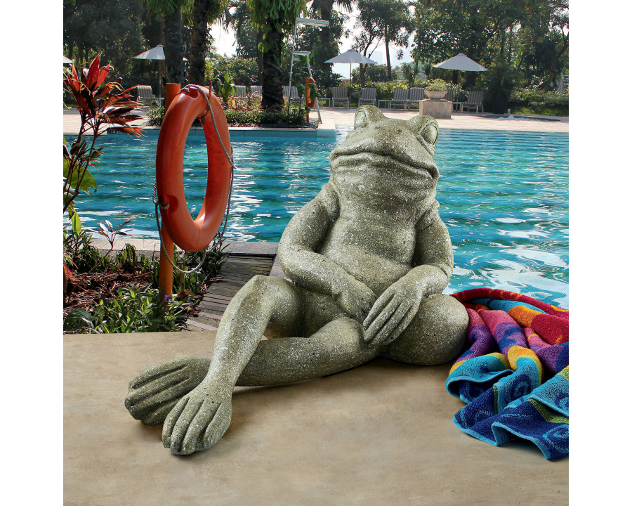 Toscano - The Most Interesting Toad in the World Frog Garden Statue